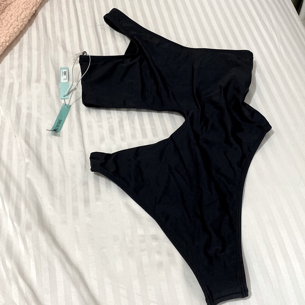 One piece swimsuit